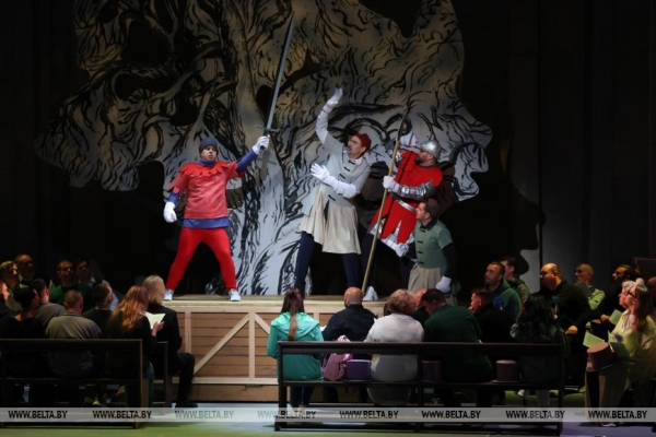 Премьера оперы "Орлеанская дева" состоялась в Большом театре Беларуси Премьера оперы "Орлеанская дева" состоялась в Большом театре Беларуси