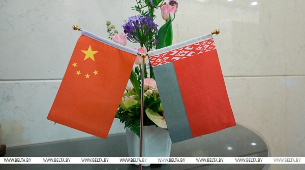 Лукашенко назвал технологическую модернизацию одним из основных вопросов в сотрудничестве с Китаем