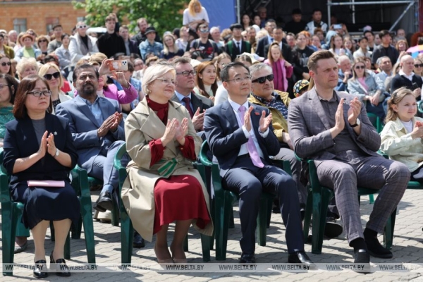 Посол: Китай готов вместе с Беларусью сохранять и развивать чайную культуру Посол: Китай готов вместе с Беларусью сохранять и развивать чайную культуру