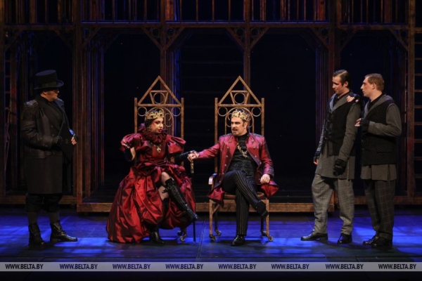 "Гамлет", "Пиковая дама" и другие популярные спектакли. В Минске стартовали гастроли Качаловского театра