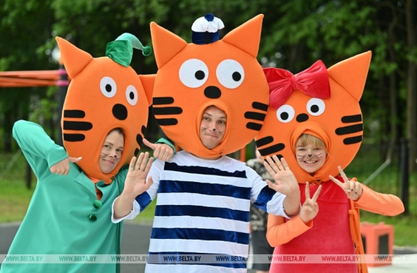 С любовью к малой родине, вкусно и творчески. Как прошел первый день "Вытокаў" в Поставах 