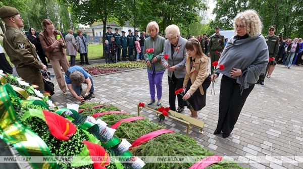 Останки расстрелянных в годы ВОВ 195 мирных жителей перезахоронили в Полоцке