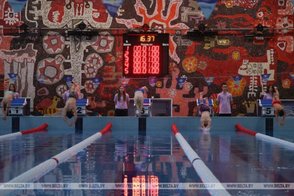 Первые победители турнира по плаванию памяти Чайкиной определились в столице Первые победители турнира по плаванию памяти Чайкиной определились в столице