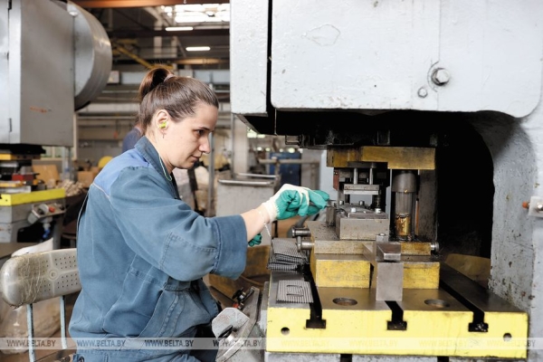 Проект районного масштаба: В Старых Дорогах строят новый завод для БЕЛАЗа