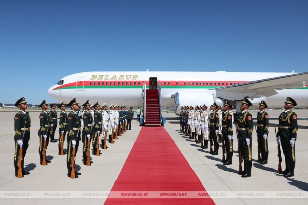 Лукашенко: визит в Китай был успешным