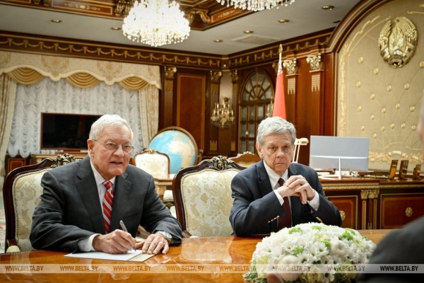 Лукашенко встретился со спецпосланником Президента США Китом Келлогом
