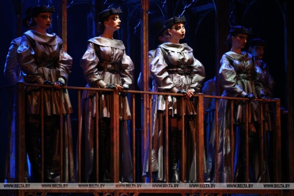"Гамлет", "Пиковая дама" и другие популярные спектакли. В Минске стартовали гастроли Качаловского театра