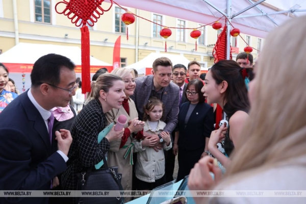 Посол: Китай готов вместе с Беларусью сохранять и развивать чайную культуру Посол: Китай готов вместе с Беларусью сохранять и развивать чайную культуру