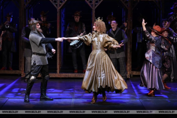 "Гамлет", "Пиковая дама" и другие популярные спектакли. В Минске стартовали гастроли Качаловского театра