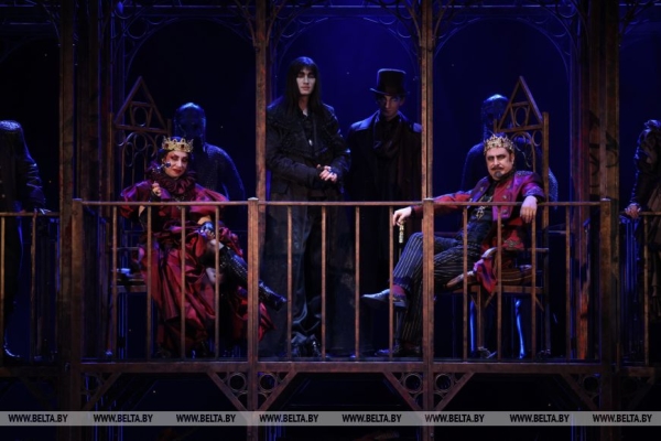 "Гамлет", "Пиковая дама" и другие популярные спектакли. В Минске стартовали гастроли Качаловского театра