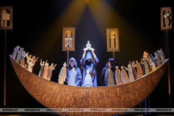 Брестский театр кукол представил в Полоцке спектакль о преподобной Евфросинии