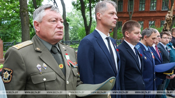 В Витебске отдали дань уважения и памяти жертвам ВОВ