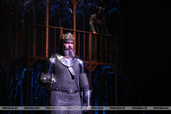 "Гамлет", "Пиковая дама" и другие популярные спектакли. В Минске стартовали гастроли Качаловского театра
