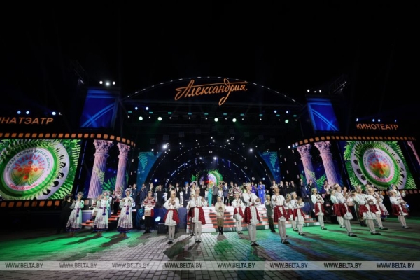 Лукашенко на празднике "Купалье": белорусы - нация с древней историей 