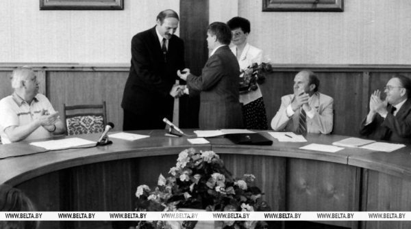 "Ваш ход, глава государства!". Годовщина первой инаугурации Президента Беларуси в 1994 году 