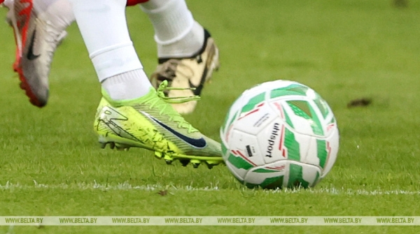 "Нафтан" прервал победную серию "Арсенала" в чемпионате Беларуси "Нафтан" прервал победную серию "Арсенала" в чемпионате Беларуси