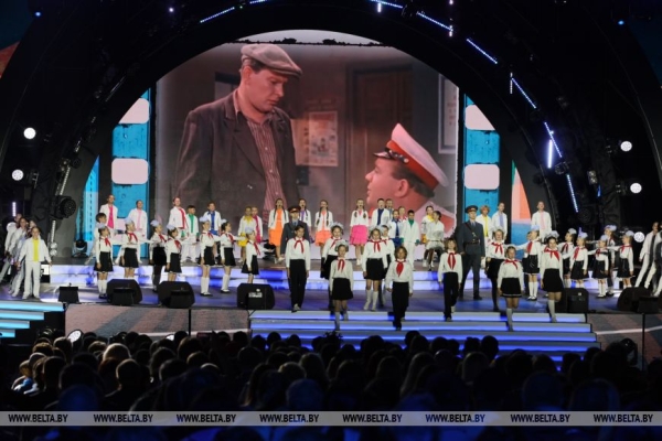 Лукашенко на празднике "Купалье": белорусы - нация с древней историей 