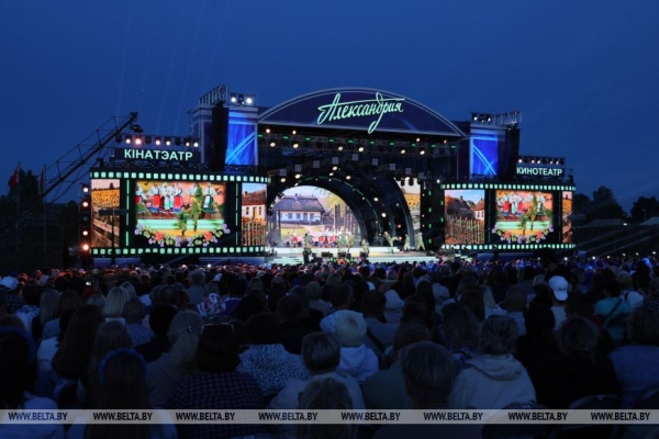 Лукашенко на празднике "Купалье": белорусы - нация с древней историей 