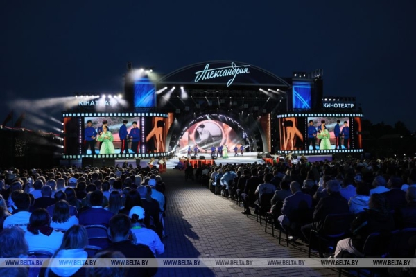 Лукашенко на празднике "Купалье": белорусы - нация с древней историей 