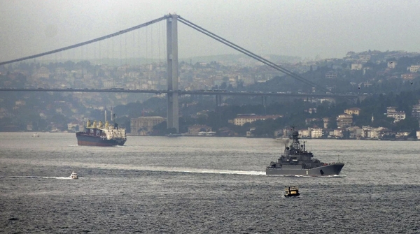 Турция повысила сборы за проход через проливы Босфор и Дарданеллы Турция повысила сборы за проход через проливы Босфор и Дарданеллы