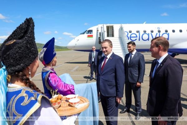 Премьер-министр Беларуси прибыл с рабочим визитом в Горно-Алтайск Премьер-министр Беларуси прибыл с рабочим визитом в Горно-Алтайск