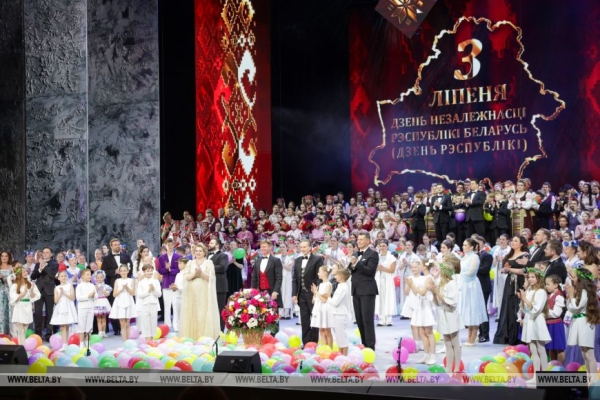 Именитые мастера, талантливая молодежь и трогательные композиции. В Большом театре прошел гала-концерт 