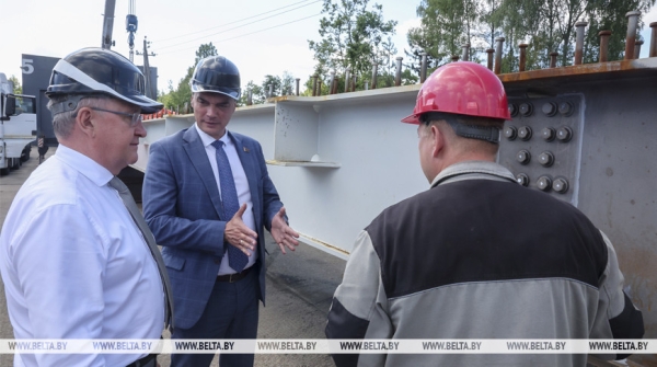 Наливайко ознакомился с производством металлоконструкций в Могилевском районе
