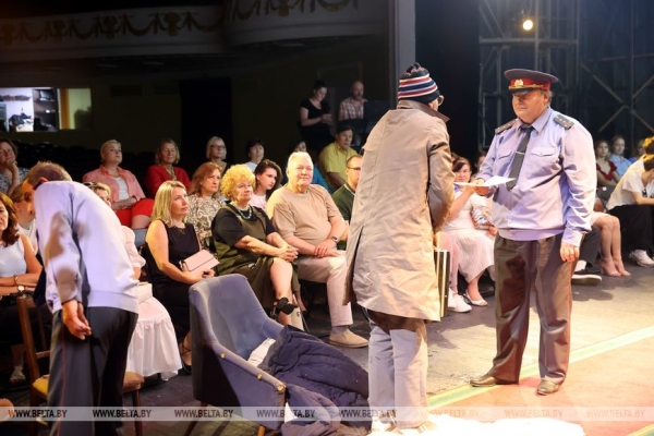 В Гомельском облдрамтеатре состоялась премьера спектакля "Преступление и наказание"