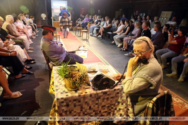 В Гомельском облдрамтеатре состоялась премьера спектакля "Преступление и наказание"