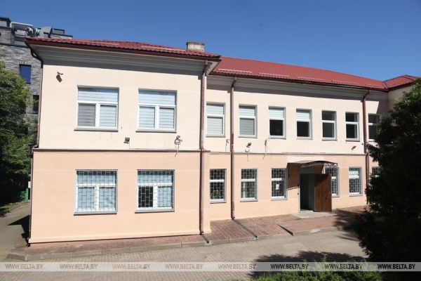 Ливийская делегация ознакомилась с экспозицией белорусской техники у "Белэкспо"