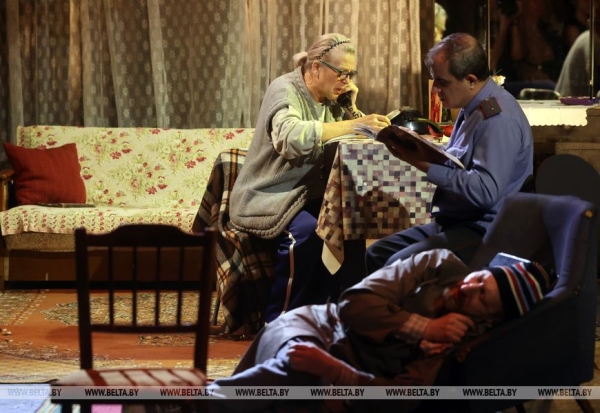 В Гомельском облдрамтеатре состоялась премьера спектакля "Преступление и наказание"