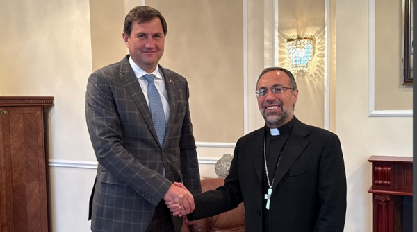 Рыженков принял копии верительных грамот нового Апостольского нунция в Беларуси Рыженков принял копии верительных грамот нового Апостольского нунция в Беларуси