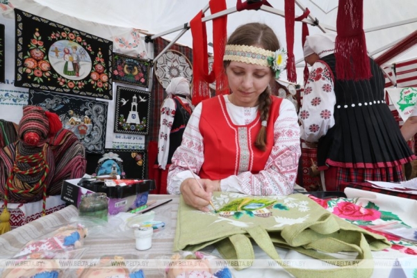 Мастерица из Амурской области о "Купалье": я никогда не видела такого масштабного славянского праздника Мастерица из Амурской области о "Купалье": я никогда не видела такого масштабного славянского праздника