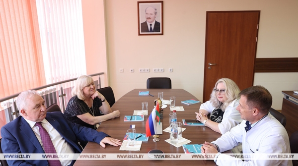 Российские специалисты посетили РНПЦ "Кардиология" 