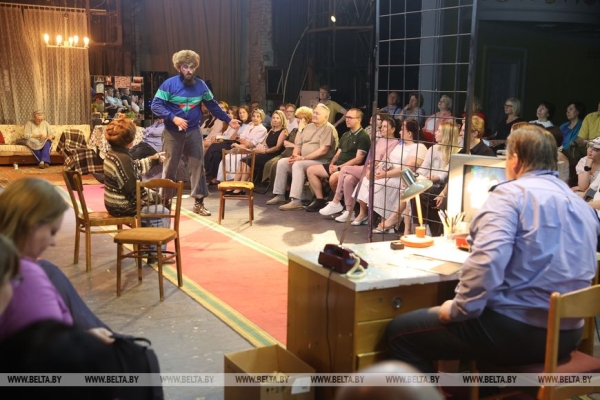 В Гомельском облдрамтеатре состоялась премьера спектакля "Преступление и наказание"