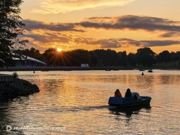 Тестируем фотовозможности нового смартфона Huawei Pura 80 Ultra - лидера рейтинга камерофонов DxOMark 2025