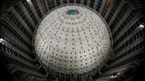 Крупнейшая в мире подземная обсерватория для изучения нейтрино запущена на юге Китая 