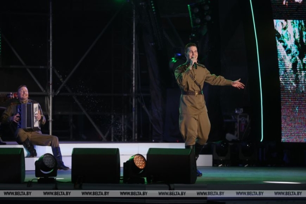 Гала-концерт "Кинотеатр "Александрия" отправился в тур по Беларуси. Первыми на выездном сеансе побывали брестчане