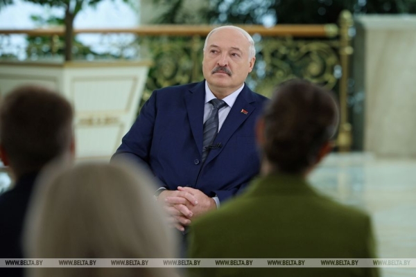 Разговор с Трампом, мирный план для Украины, прогнозы и инсайды от Первого. Главное из интервью Лукашенко белорусским СМИ