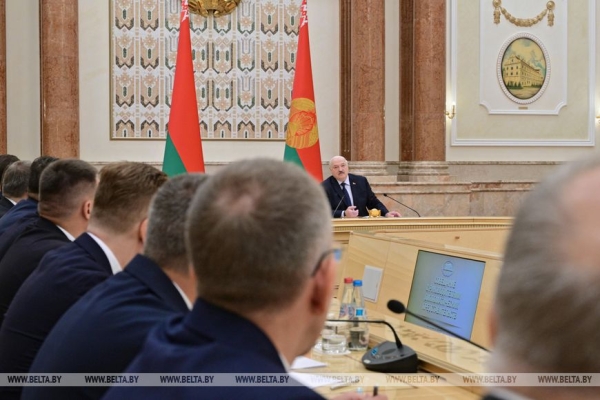 Встреча с Путиным на Валааме, экспортный фронт и ворота в Африку. Итоги недели Президента