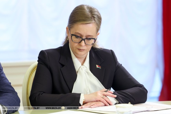 Закрытие магазинов на селе, завышение зарплаты руководства. Лукашенко раскритиковал работу Белкоопсоюза Закрытие магазинов на селе, завышение зарплаты руководства. Лукашенко раскритиковал работу Белкоопсоюза