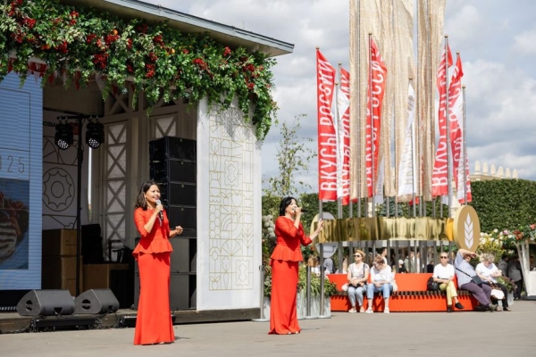 Мастер-классы, кулинарные шоу и интересная еда: почему стоит побывать на фестивале "Вкусы России"?