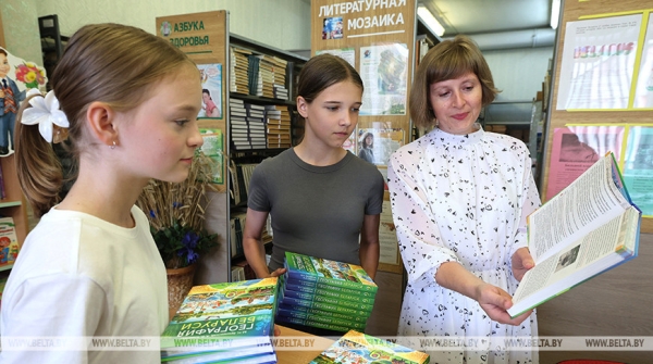 В школах идут последние приготовления к началу нового учебного года 