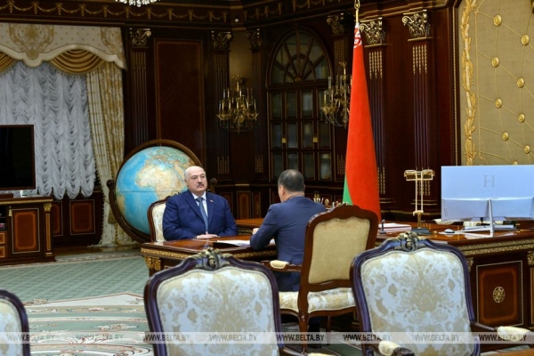 Способствовать росту и не оттягивать деньги из экономики. Лукашенко обозначил задачи для банковской системы