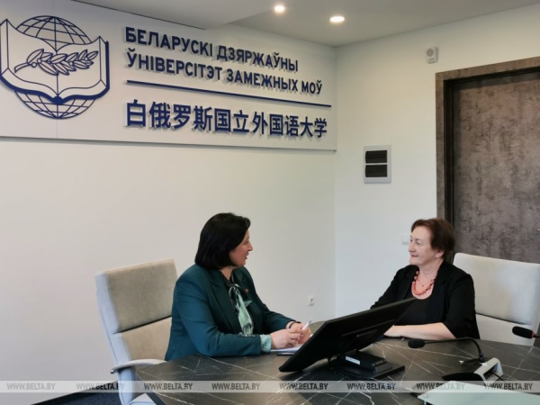 Китайский язык как мост. Ректор белорусского вуза раскрыла нюансы подготовки переводчиков Китайский язык как мост. Ректор белорусского вуза раскрыла нюансы подготовки переводчиков