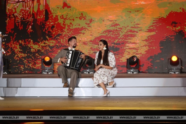 Гала-концерт "Кинотеатр "Александрия" отправился в тур по Беларуси. Первыми на выездном сеансе побывали брестчане