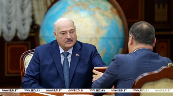 Способствовать росту и не оттягивать деньги из экономики. Лукашенко обозначил задачи для банковской системы