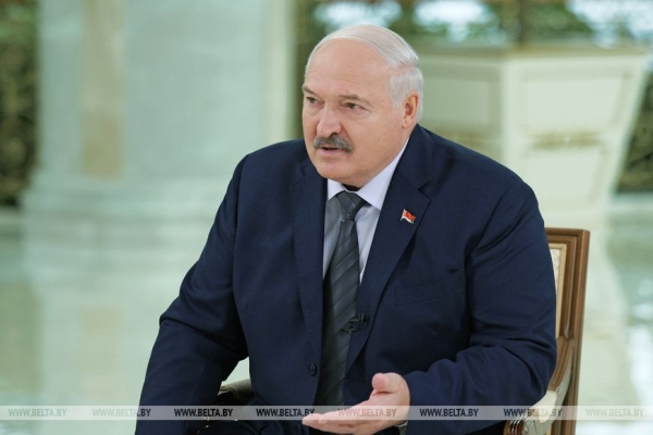 Разговор с Трампом, мирный план для Украины, прогнозы и инсайды от Первого. Главное из интервью Лукашенко белорусским СМИ