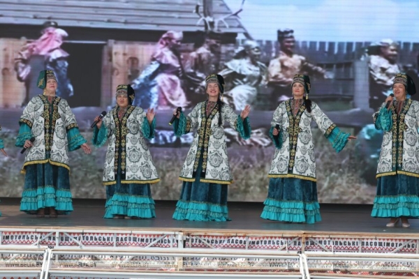 От выкупа невесты до каравая. Свадебный обряд Полесья воссоздали на фестивале в Мотоле 