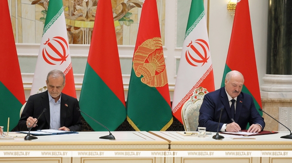 Президенты Беларуси и Ирана приняли совместное заявление об углубленном развитии белорусско-иранских отношений